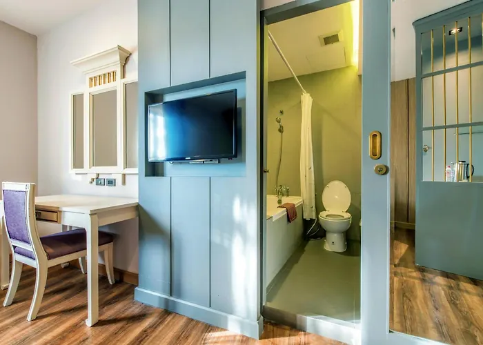Royal Rattanakosin - Near Grand Palace & Khaosan Road Hotel Bangkok