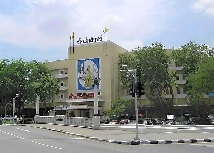 Royal Rattanakosin - Near Grand Palace & Khaosan Road Hotel 4*