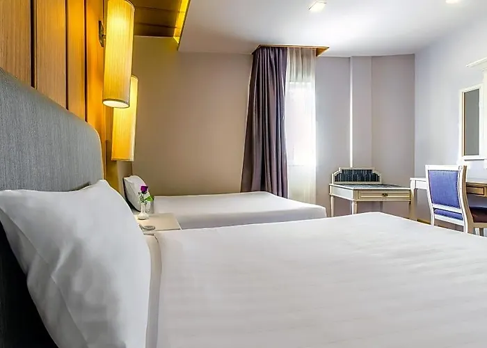 Royal Rattanakosin - Near Grand Palace & Khaosan Road Bangkok