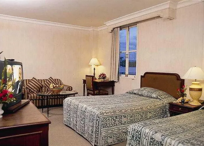 Royal Rattanakosin - Near Grand Palace & Khaosan Road 4* בנגקוק