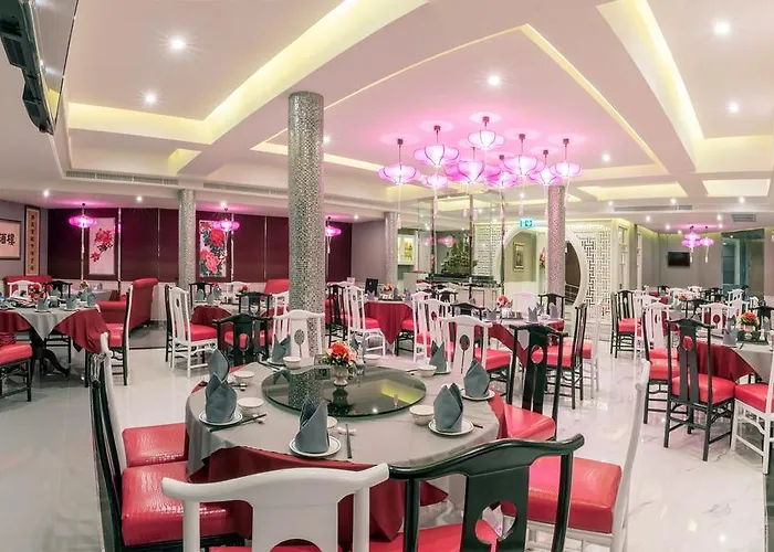 Royal Rattanakosin - Near Grand Palace & Khaosan Road Hotel