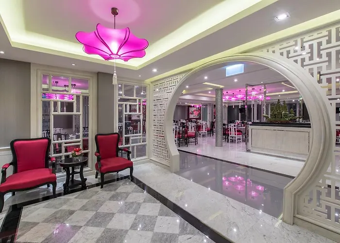 Royal Rattanakosin - Near Grand Palace & Khaosan Road 4*