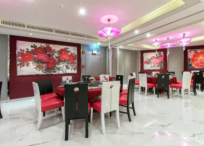 Royal Rattanakosin - Near Grand Palace & Khaosan Road Hotel 4*