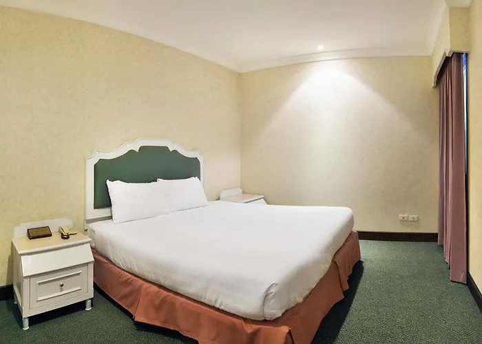 Royal Rattanakosin - Near Grand Palace & Khaosan Road 4*