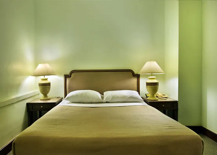 Royal Rattanakosin - Near Grand Palace & Khaosan Road Bangkok